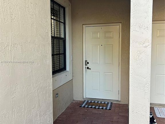 3rd image of 3969 Orange Tree Ln #3969