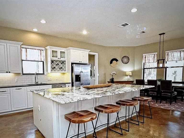 126 Packsaddle Dr — Photo 16