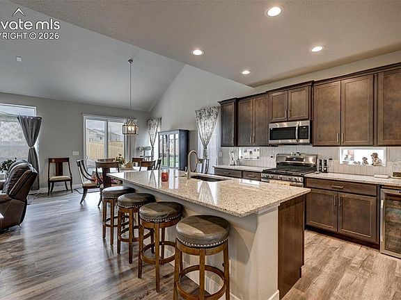 4th image of 10830 Morning Hills Dr