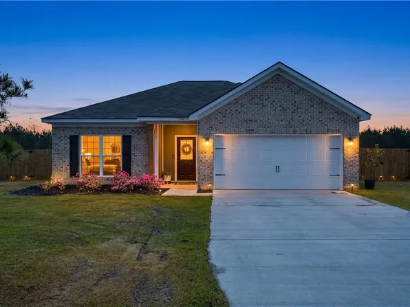 1948 SE Arnold Drive, Allenhurst, GA 31301