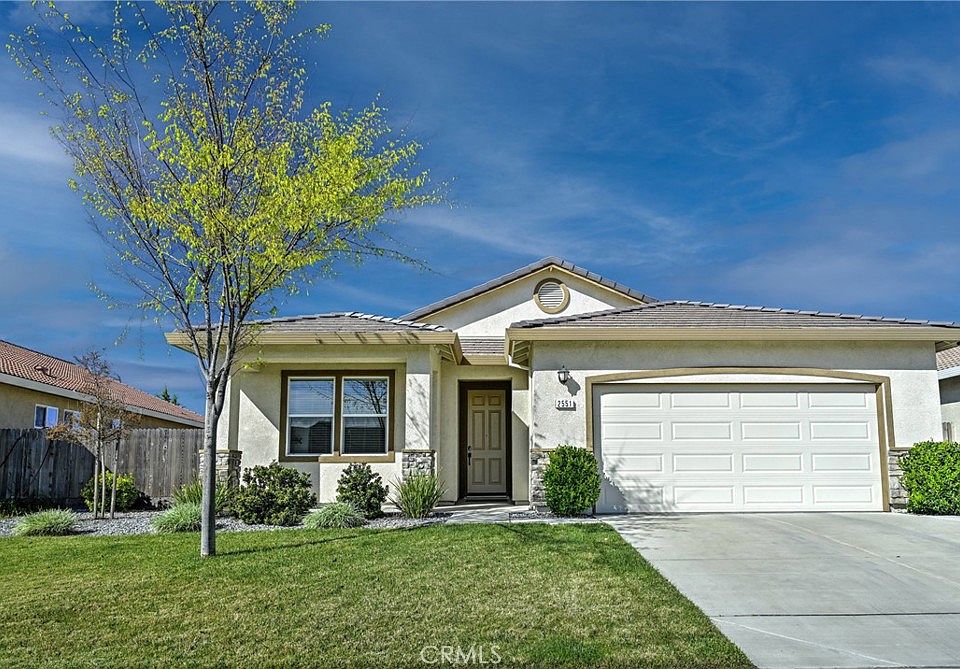 1st image of 2551 Stone Creek Dr