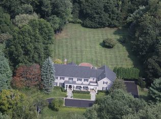 8 Sterling Rd S, Armonk, NY 10504