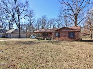 5965 Glenwood Dr, Bryant, AR 72019