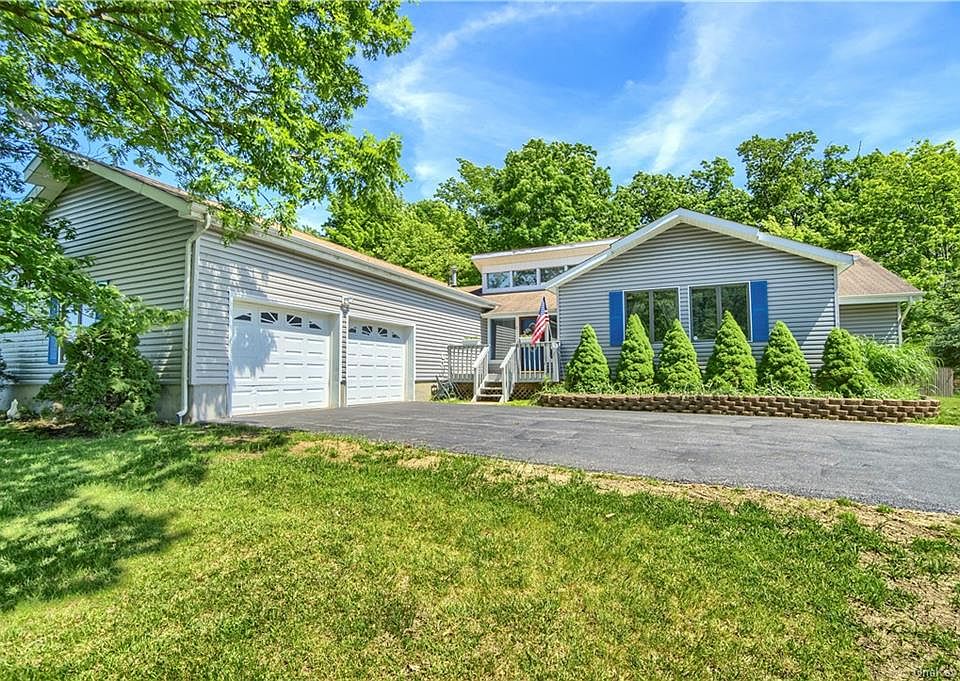 6 Oak Ridge Road, Middletown, NY 10940 Zillow