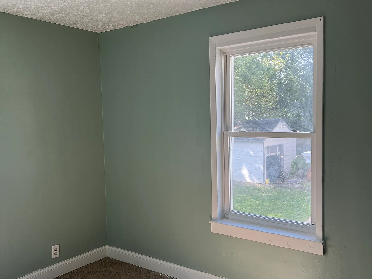 3833 Lovell Ave — Photo 2