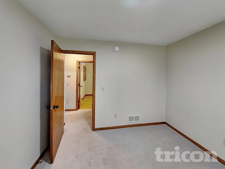 1409 146th Ave NW — Photo 12