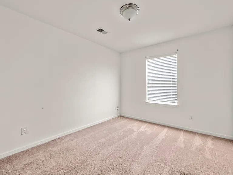 1305 Wild Goose Trl — Photo 2