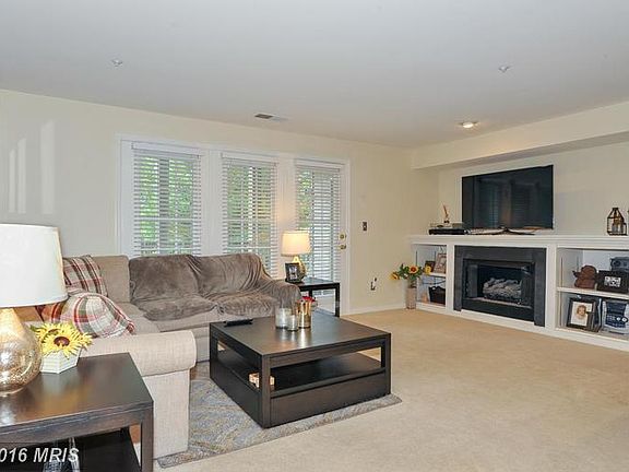 4th image of 6602 Thackwell Way Unit E