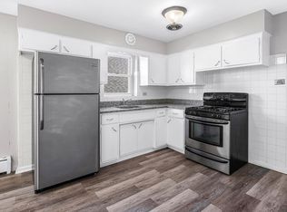 1548 S 61st Ct APT 1W, Cicero, IL 60804