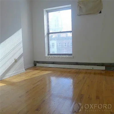 Rented by Oxford Property Group | media 13