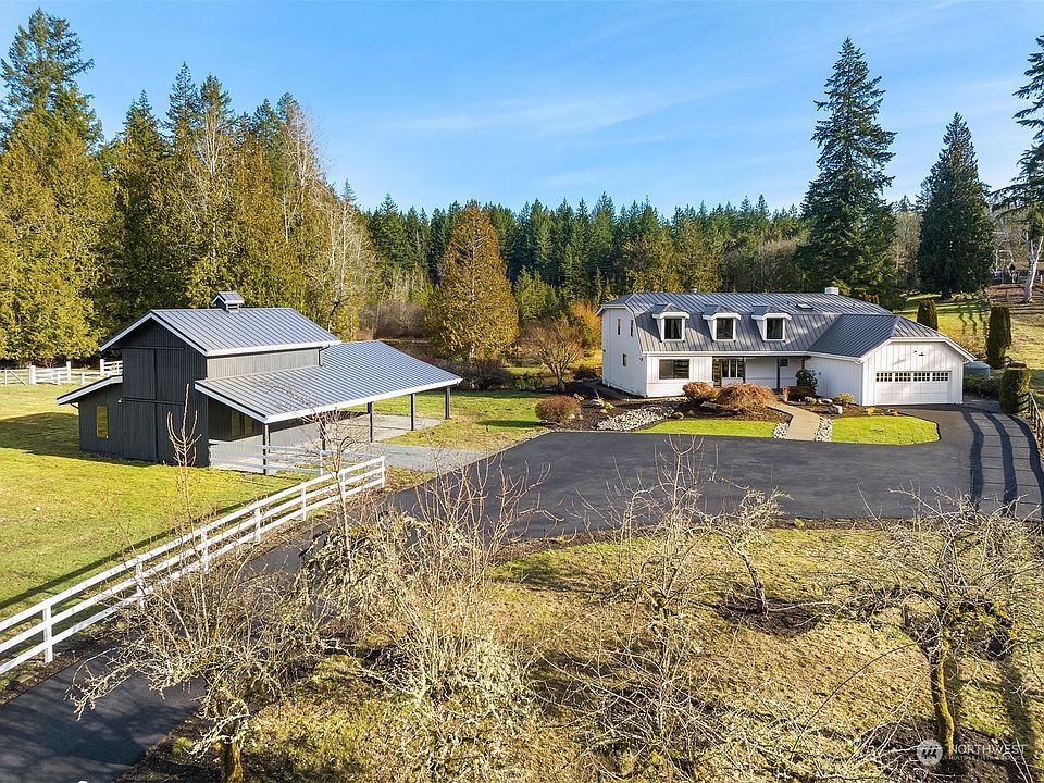 1st image of 1502 250th Avenue NE