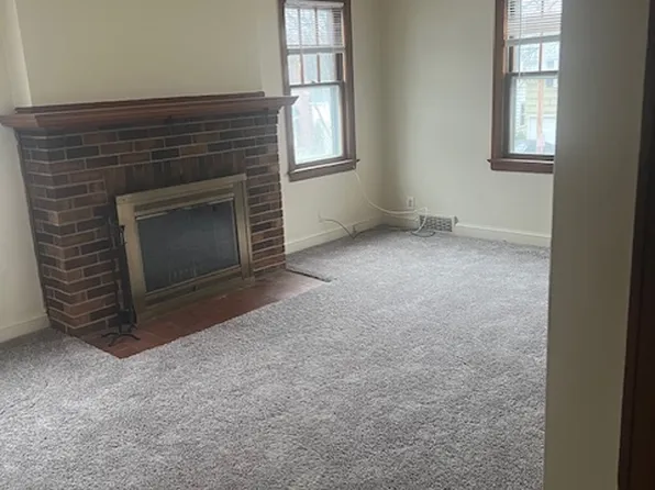 147 Rossiter Rd, Rochester, NY 14620