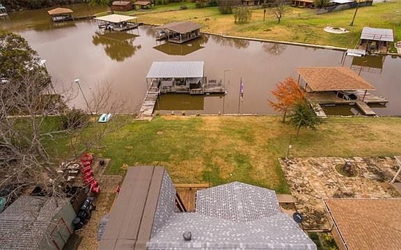 4th image of 410 Sky Harbour Ct