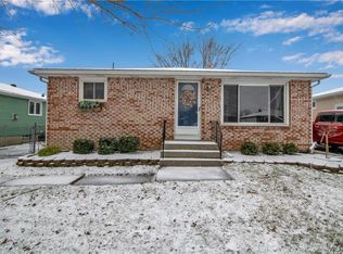 198 Castlewood Dr, Buffalo, NY 14227