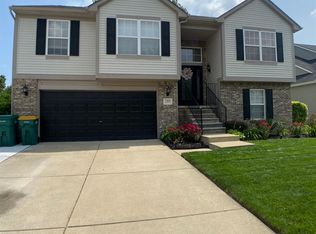 7269 Townsend Dr, Romulus, MI 48174