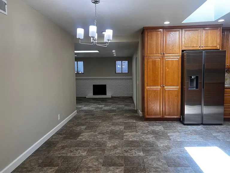 6002 Paxton Ct — Photo 8