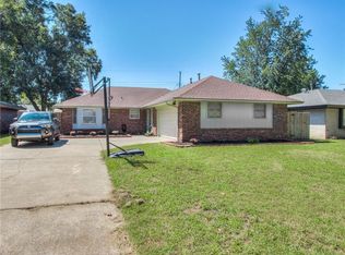 7520 NW 28th Ter, Bethany, OK 73008