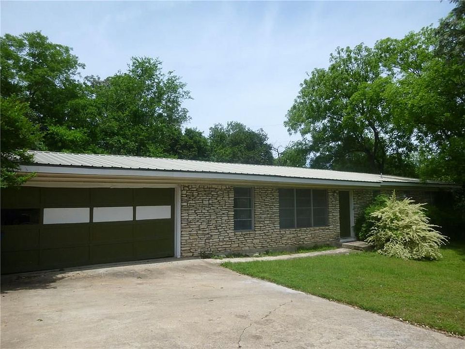 1st image of 4414 Dudley Dr