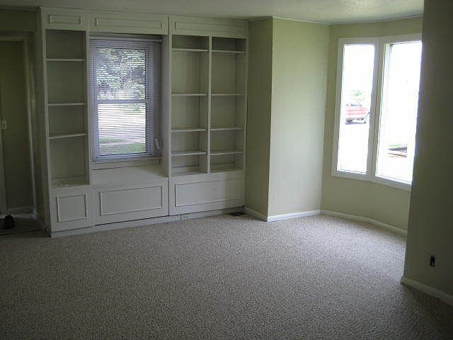 2nd image of 430 19th St NW