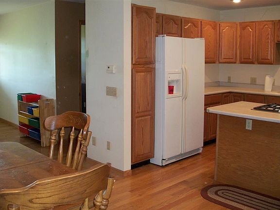 2nd image of 3891 Riverview Dr