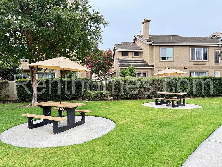11553 Westview Pkwy — Photo 25