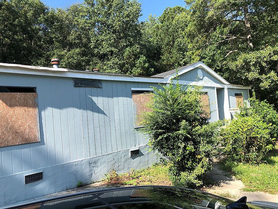 1st image of 3033 Granite Dr NE