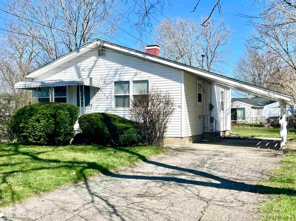 4137 Woodrow Ave, Burton, MI 48509