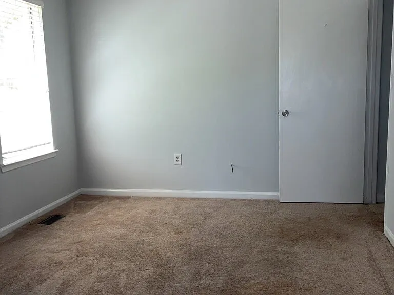 1101 Hulon Ln — Photo 21