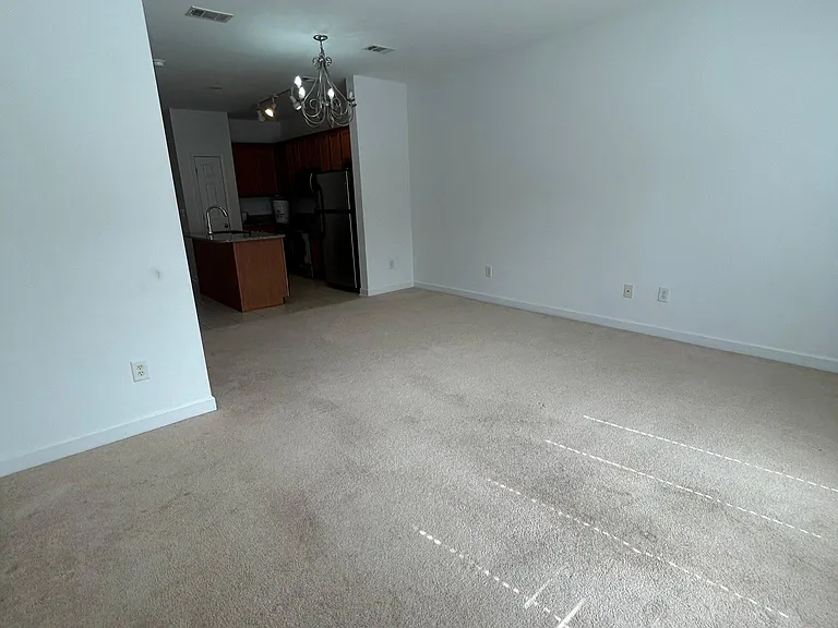 2798 Howard Ave #D — Photo 7