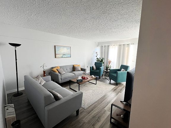4th image of 2301 Lorne St #304