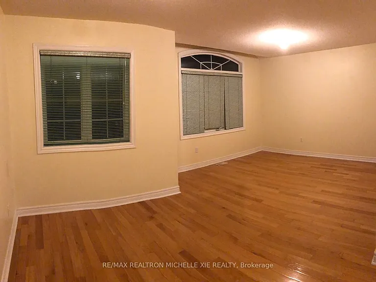 28 Bartlett Rd — Photo 19