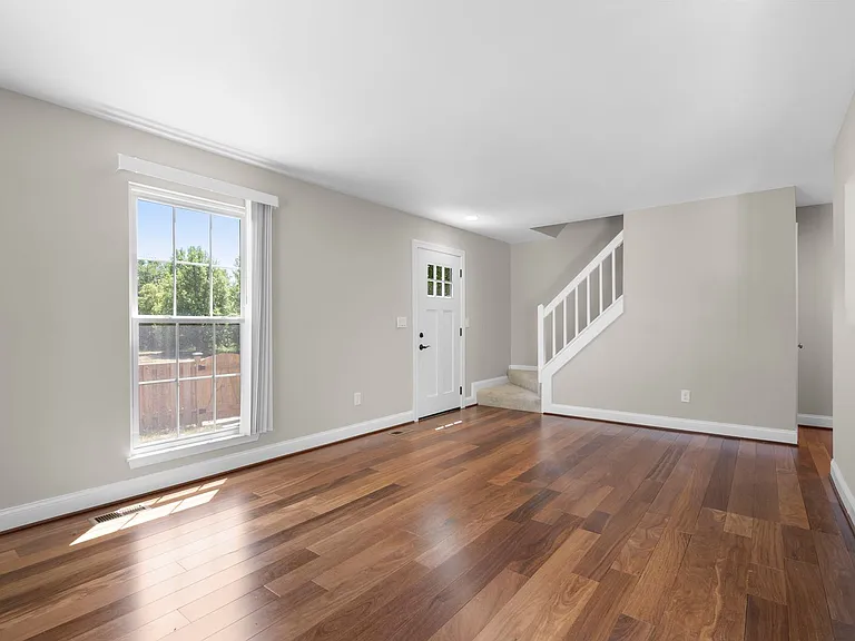 19306 Sandy Lake Dr — Photo 3
