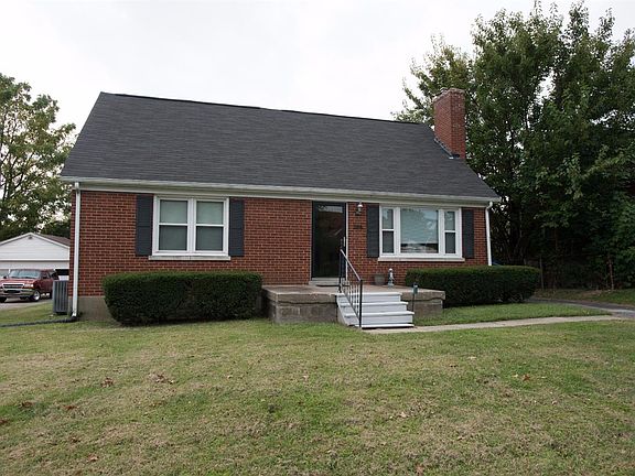 3rd image of 588 Saint Anthony Dr
