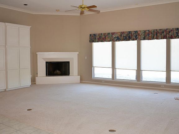 4th image of 6110 Sete Dr