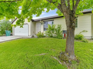 16666 N Reindeer Dr, Rathdrum, ID 83858