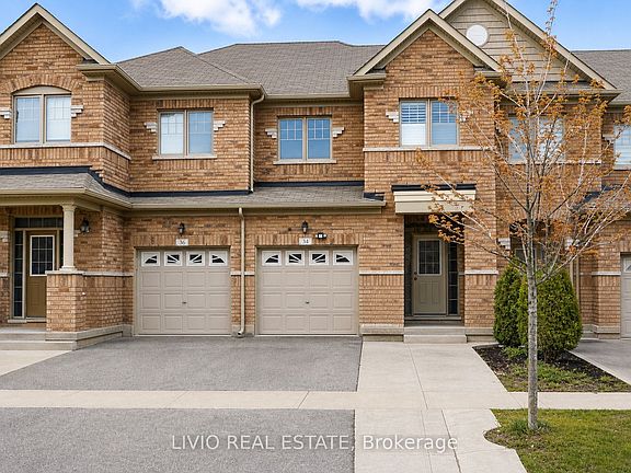 2nd image of 34 Davenfield Cir
