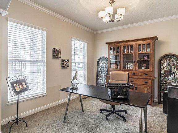 5th image of 10206 Bayberry Way