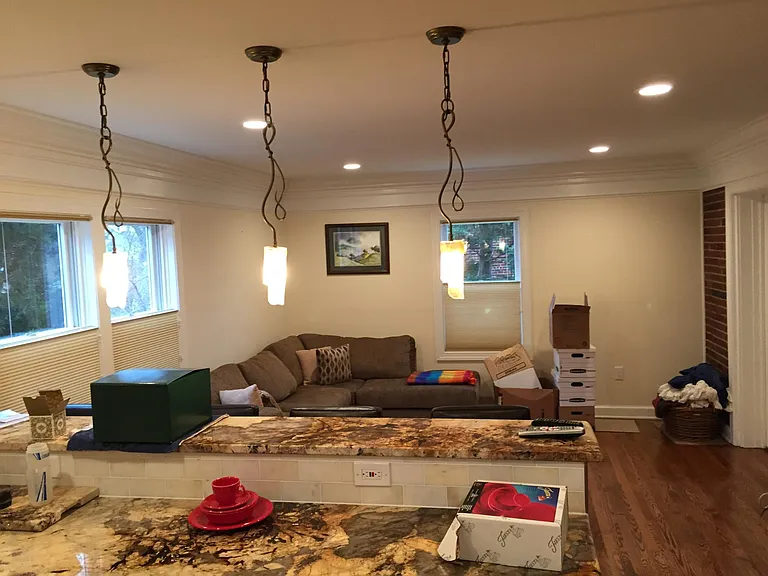 Villa Dr — Photo 8