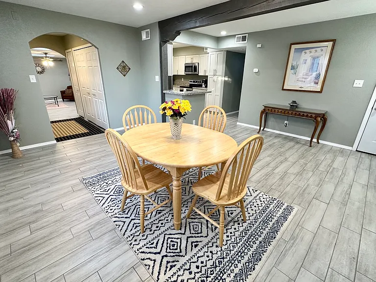 5309 Arvilla Ave NE — Photo 3