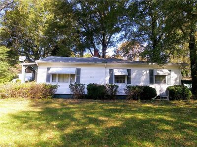 3317 Emory Dr, Winston Salem, NC, 27103