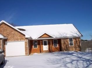 8822 State Highway 176, Walnut Shade, MO 65771