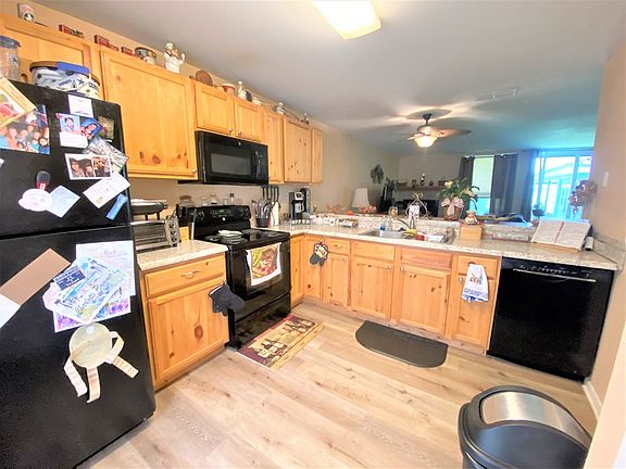 4th image of 302 Saint Andrews St APT E-102