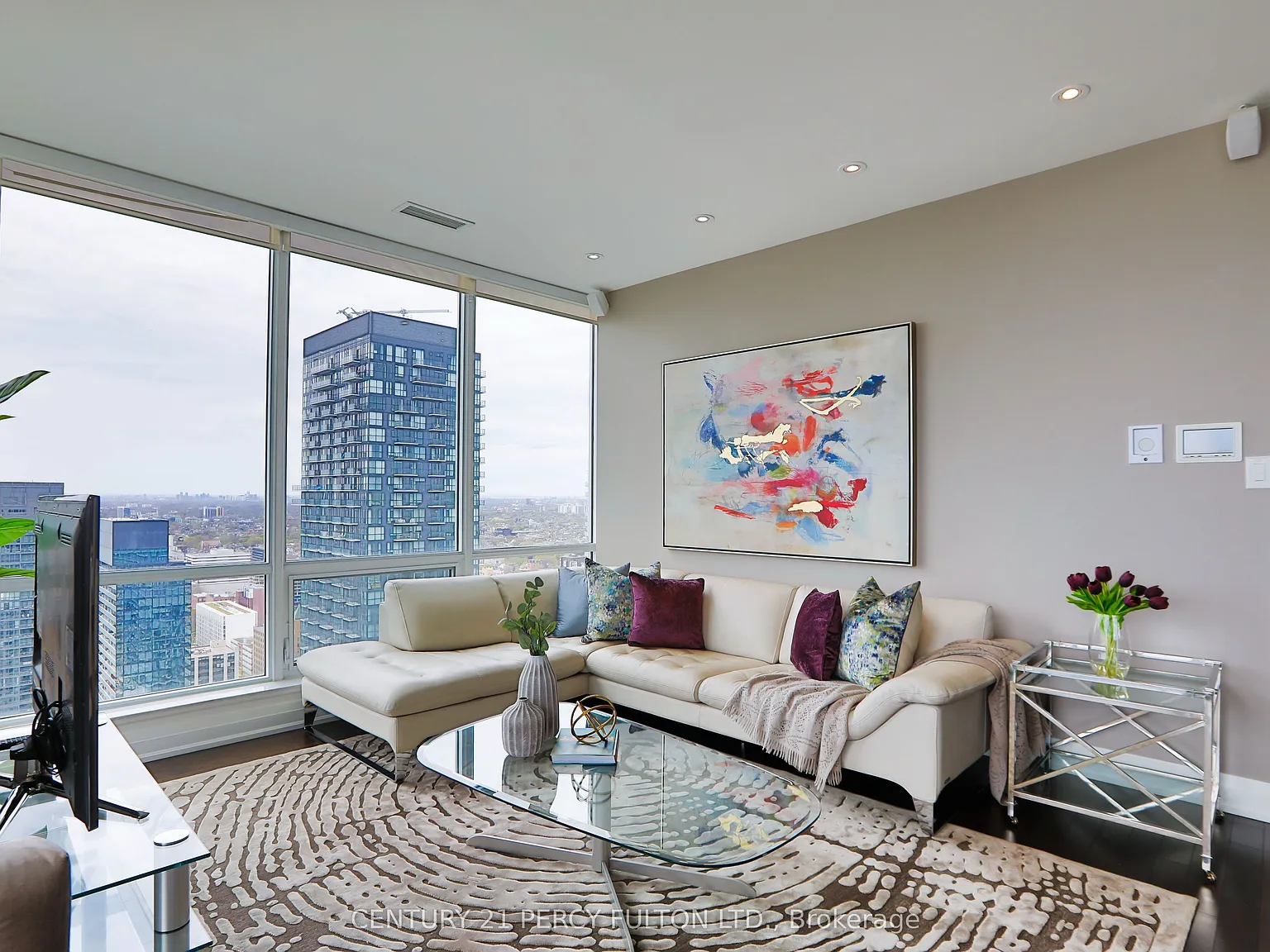 3 bed, $6,200 — Photo 4