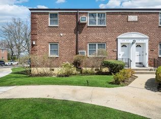 60-46 Little Neck Pkwy #863, Little Neck, NY 11362