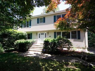 48 Grumman Ave, Norwalk, CT 06851