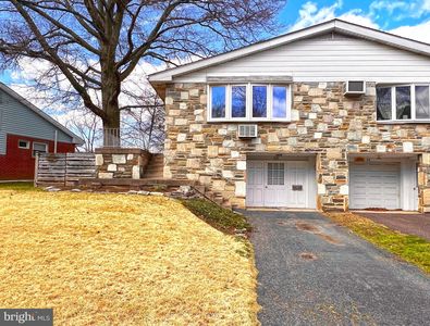 68 Oakland Ave, Lansdale, PA, 19446