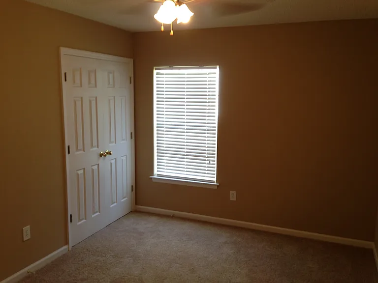 100 Kilpatrick Ct — Photo 9