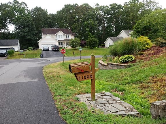 5th image of 11800 Timbermill Ln