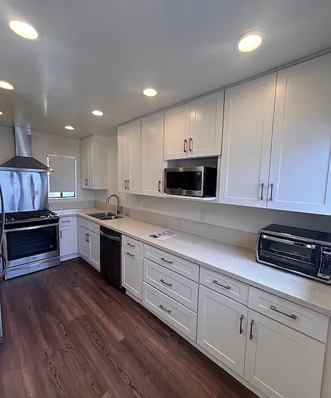 1622 W Oceanfront #1/2 — Photo 5