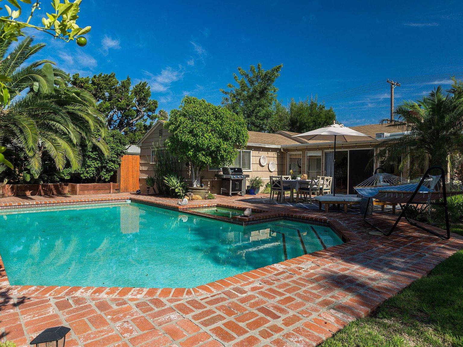 8917 Lemon Ave, La Mesa, CA 91941 Zillow